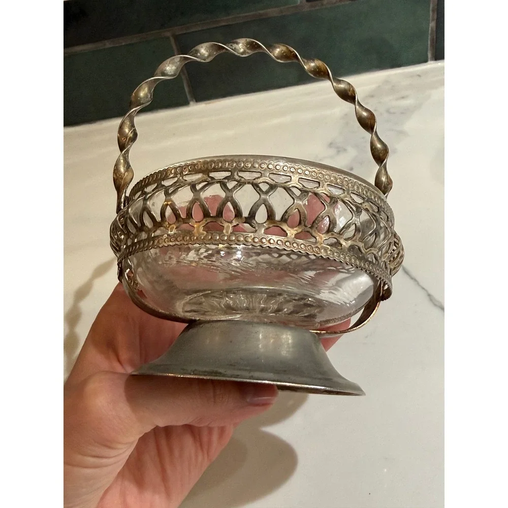 Vintage Silver Plated Candy Dish Glass Insert Twisted Handle England Etched